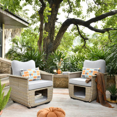 Small outdoor chair set new arrivals